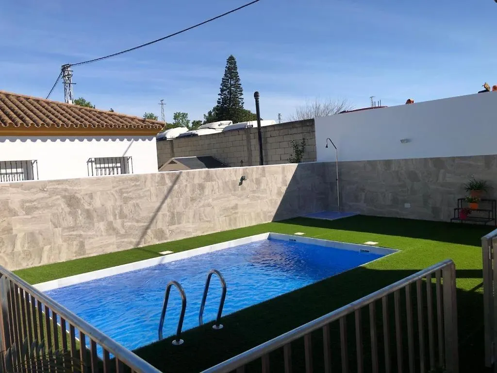 בית נופש קוניל דה לה פרונטרה Casas Juani- Chalet Con Piscina